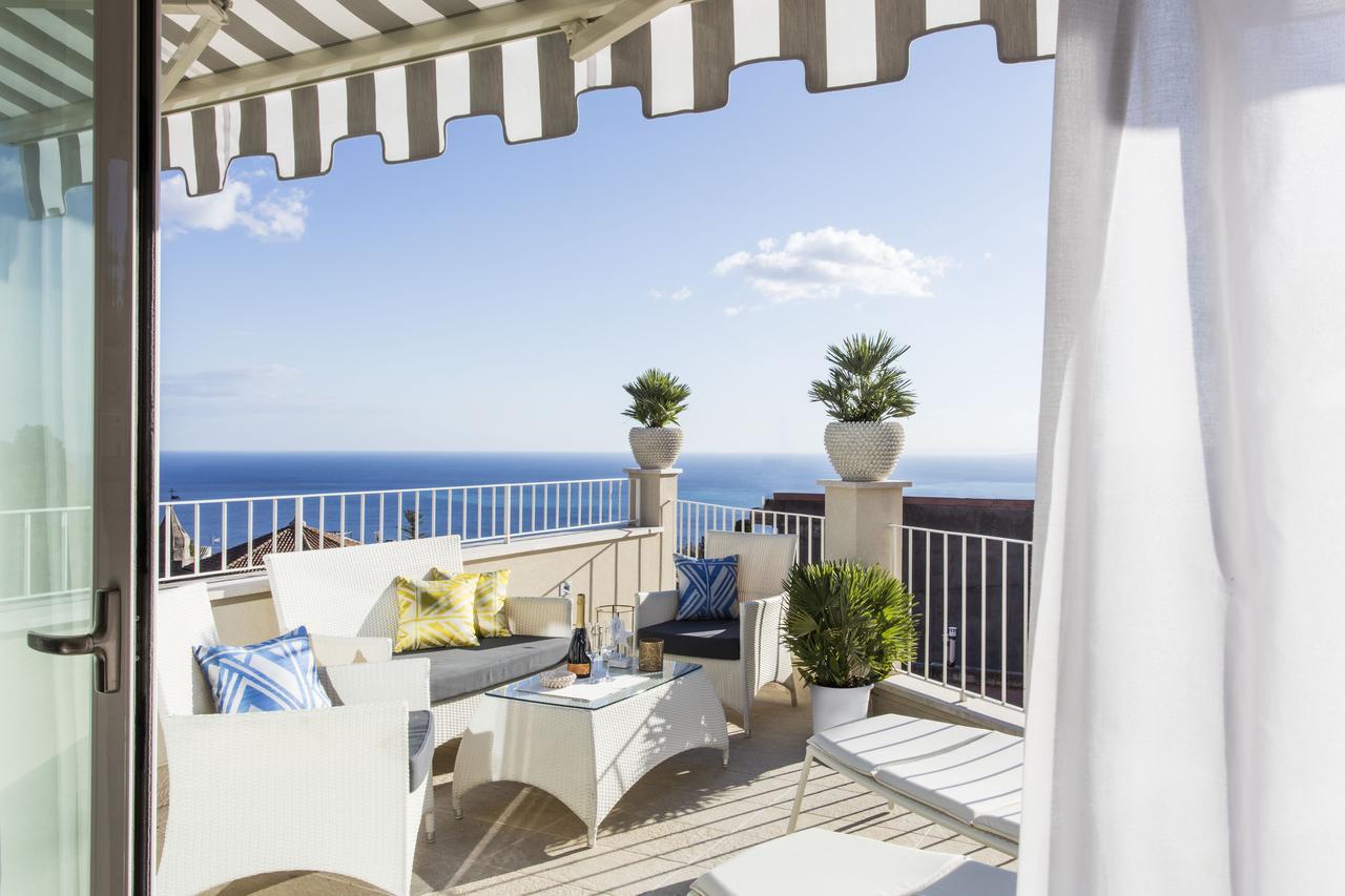 La Malandrina Aparthotel Taormina Bagian luar foto