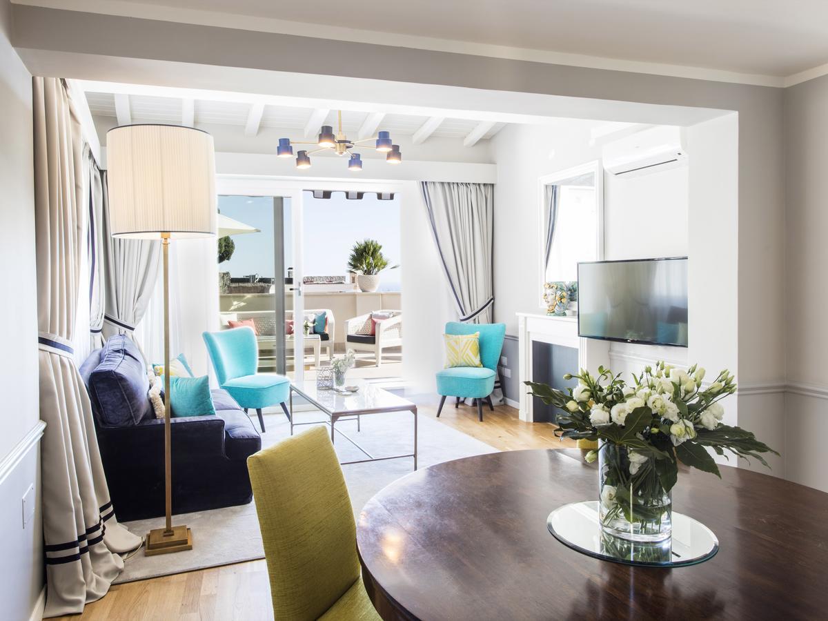 La Malandrina Aparthotel Taormina Bagian luar foto