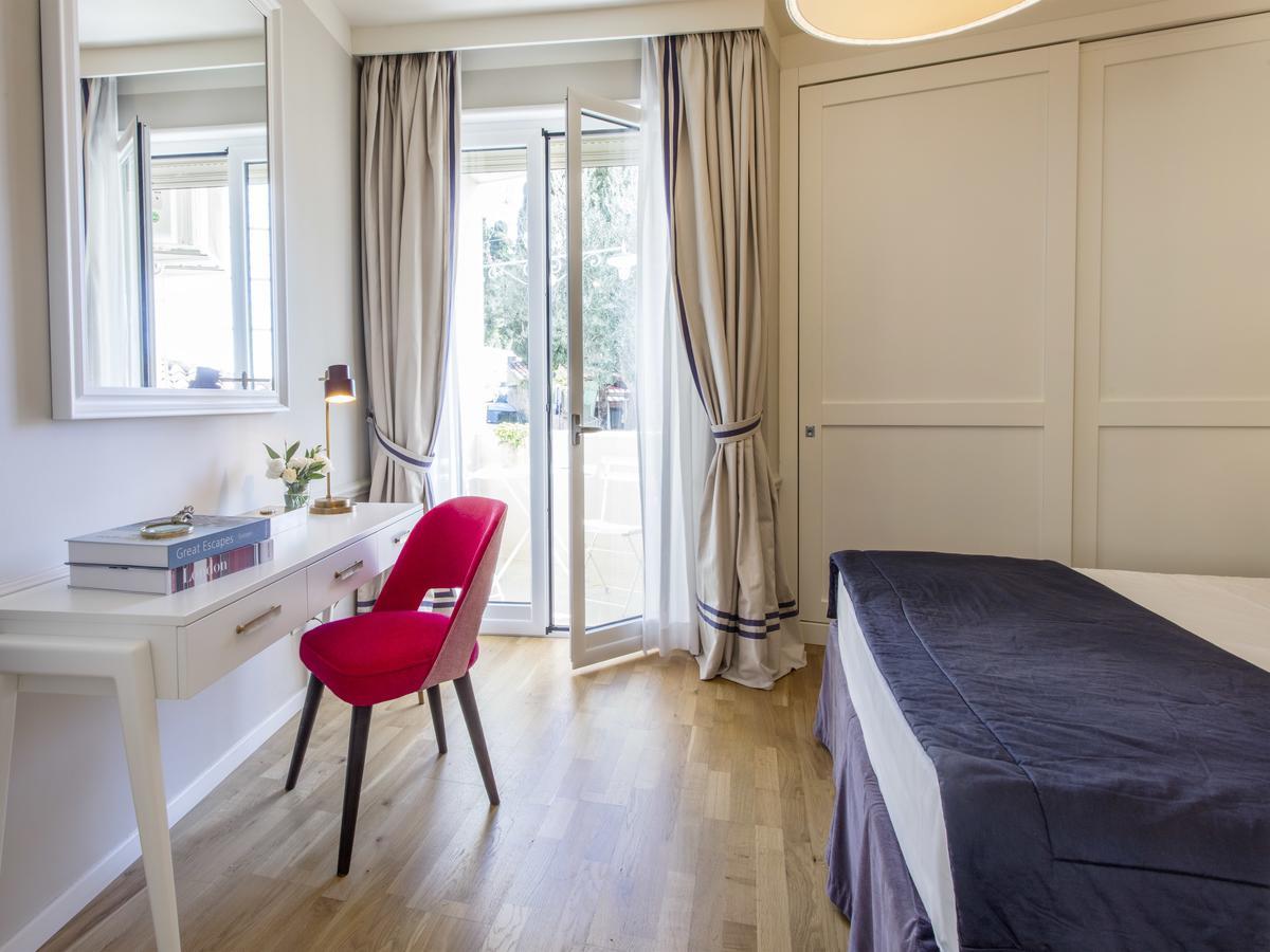 La Malandrina Aparthotel Taormina Bagian luar foto