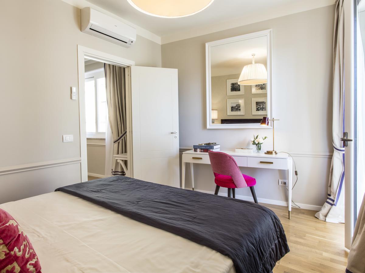 La Malandrina Aparthotel Taormina Bagian luar foto